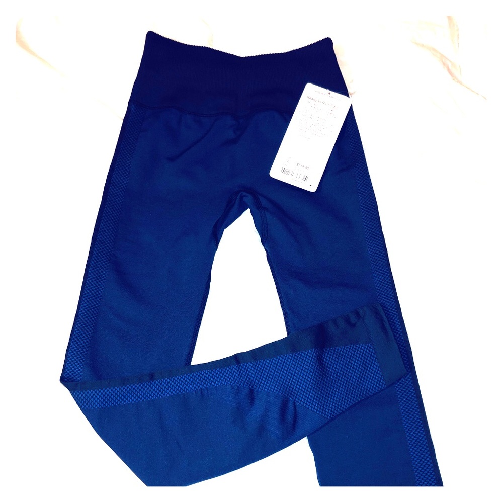NWT Lululemon Ready to Run Tight sz 2